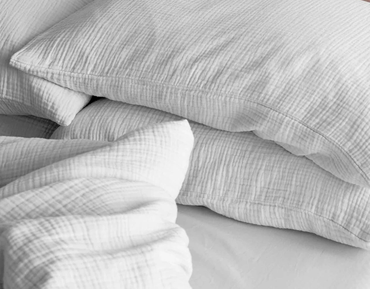 Why Muslin Bedding Is Trending in the US & UK (and why it’s the breathable, sustainable upgrade your bedroom needs)